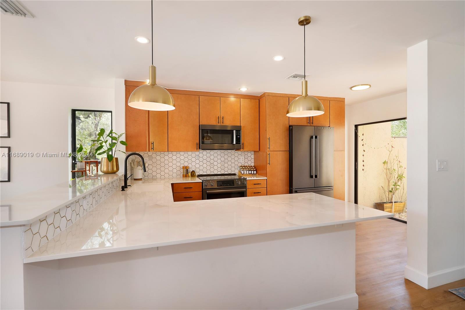 10141 Costa Del Sol Blvd # 58 Unit: F-58