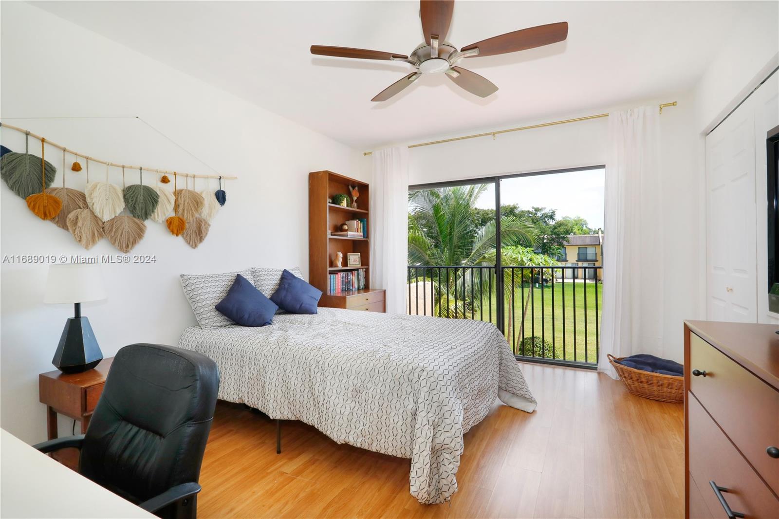 10141 Costa Del Sol Blvd # 58 Unit: F-58