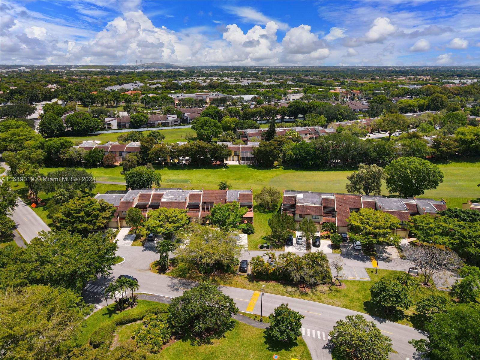 10141 Costa Del Sol Blvd # 58 Unit: F-58