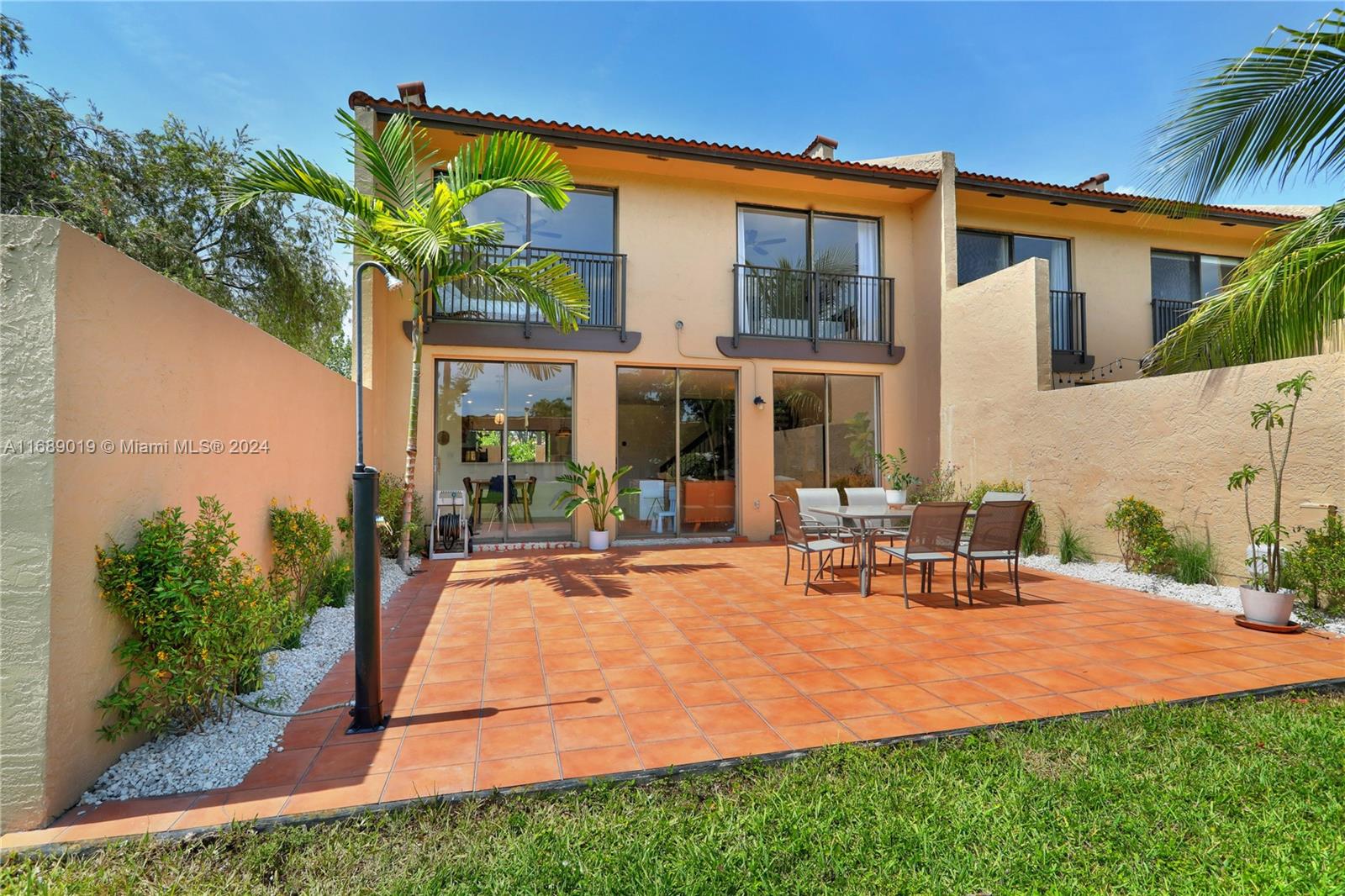 10141 Costa Del Sol Blvd # 58 Unit: F-58