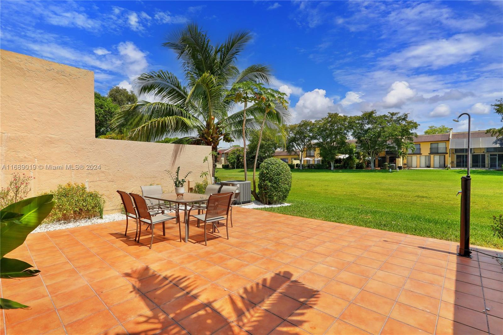 10141 Costa Del Sol Blvd # 58 Unit: F-58