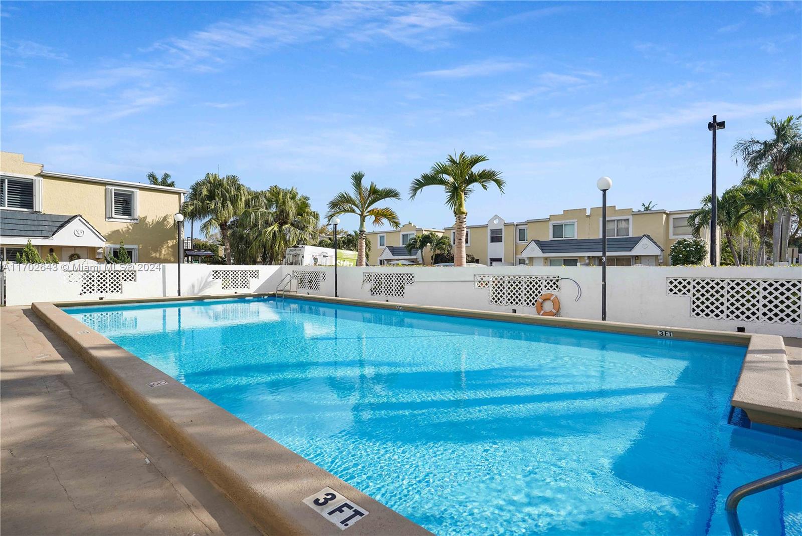 4520 SW 68th Ct Cir # 5 Unit: 27-5