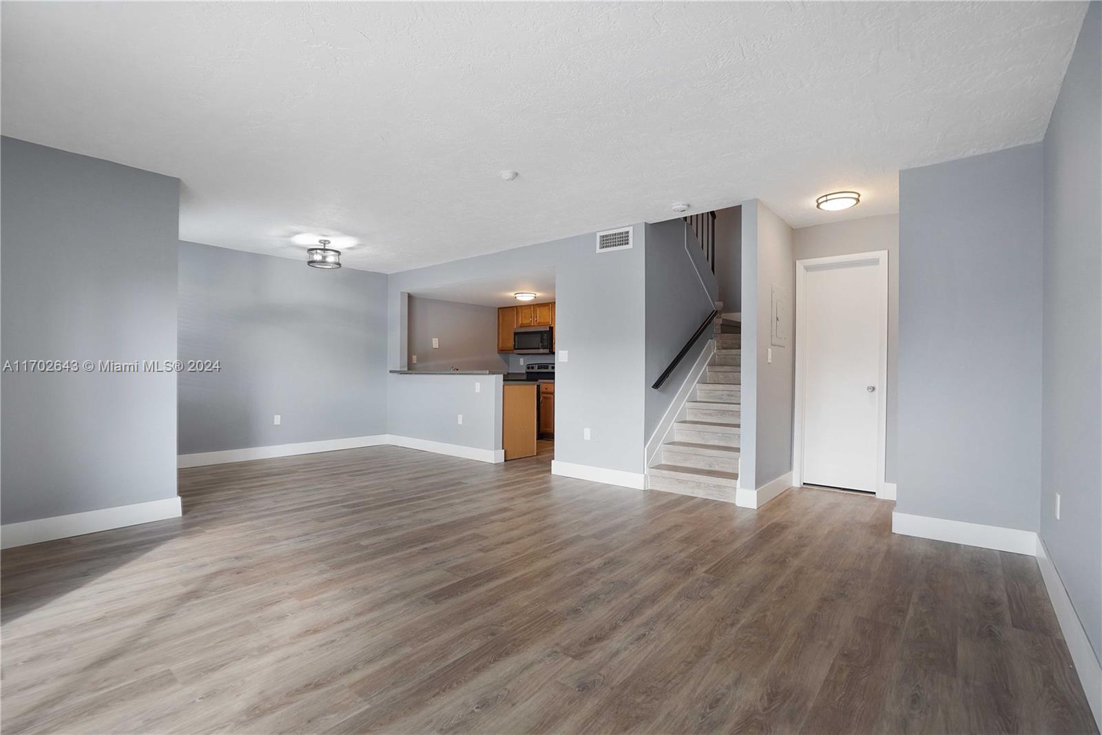 4520 SW 68th Ct Cir # 5 Unit: 27-5