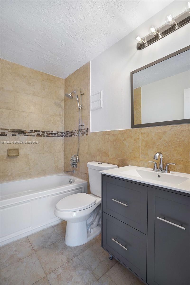 4520 SW 68th Ct Cir # 5 Unit: 27-5