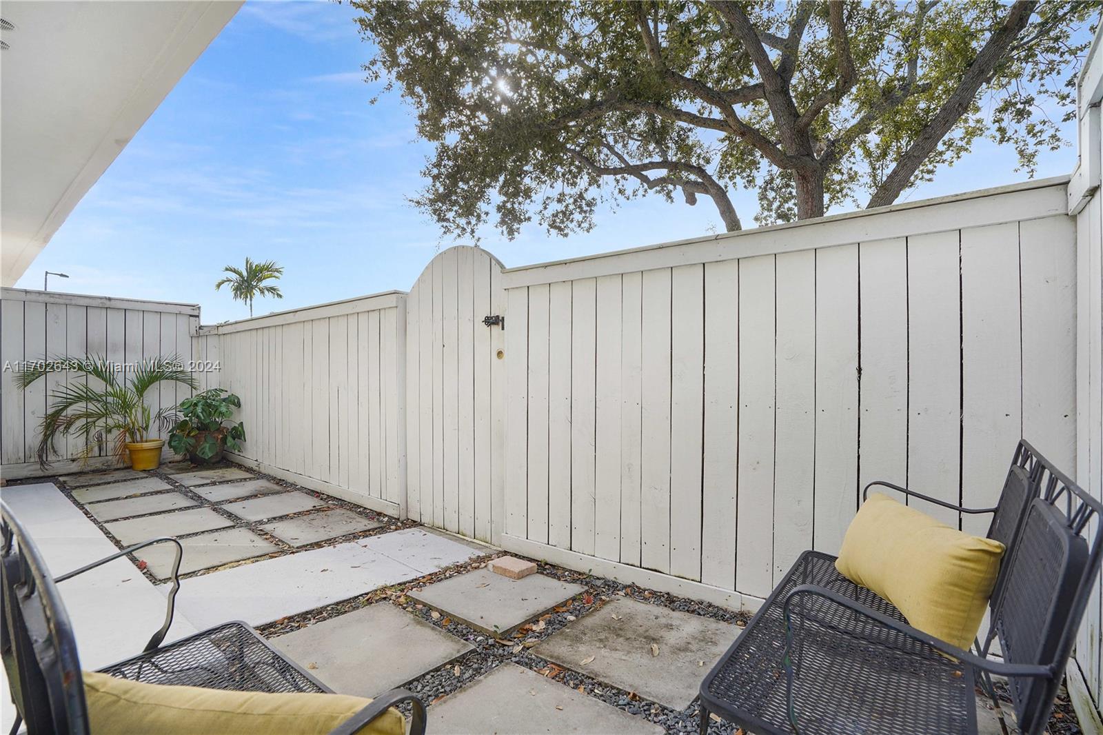 4520 SW 68th Ct Cir # 5 Unit: 27-5
