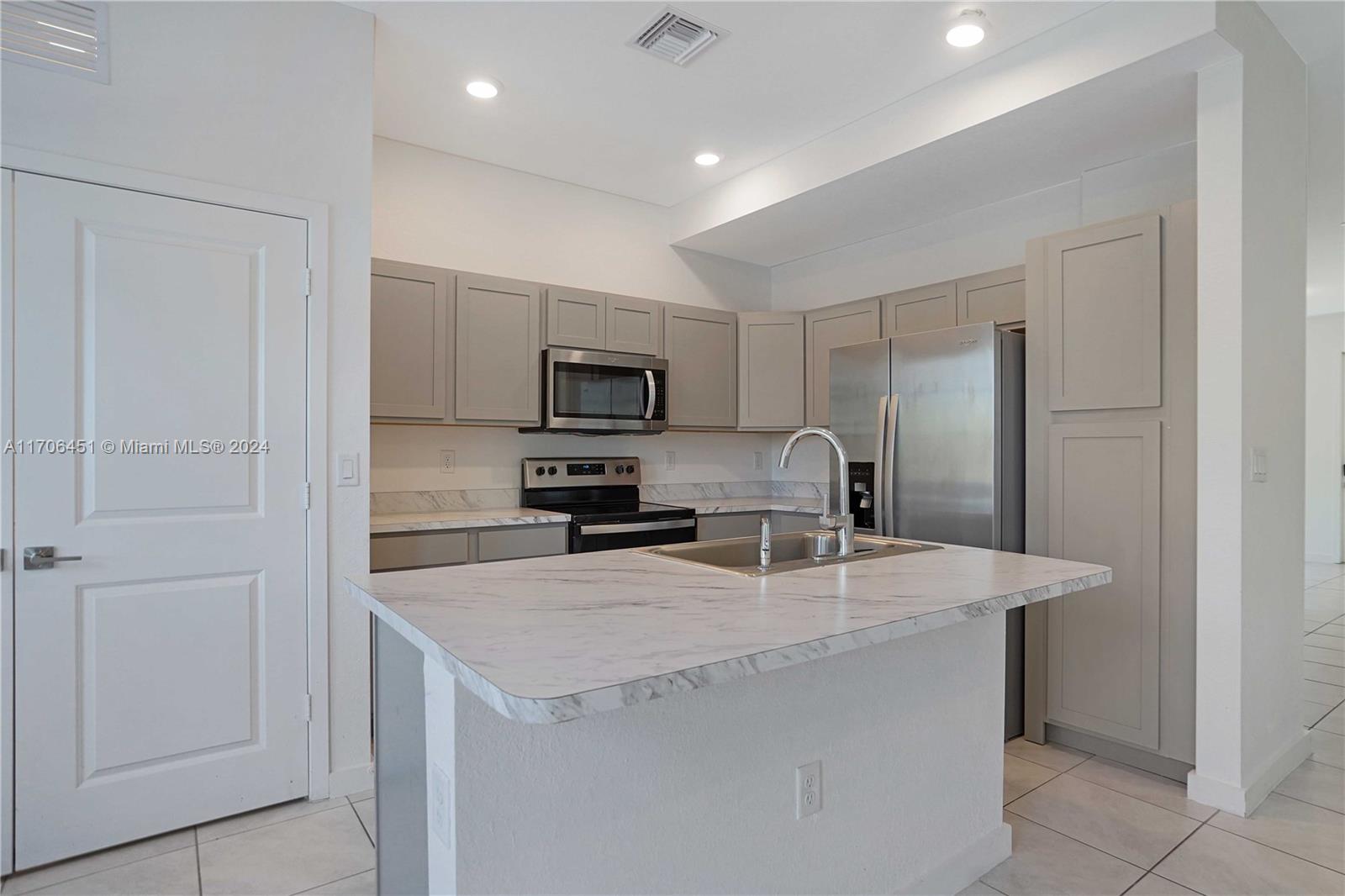 20884 NW 9th Path