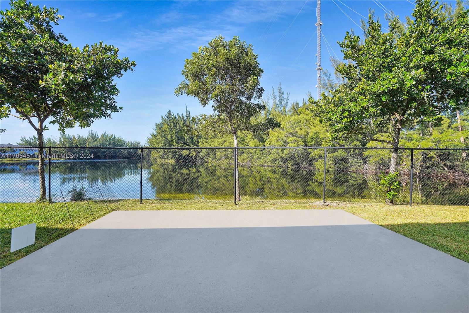 20884 NW 9th Path