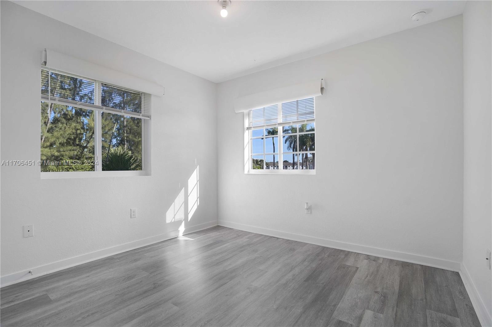 20884 NW 9th Path