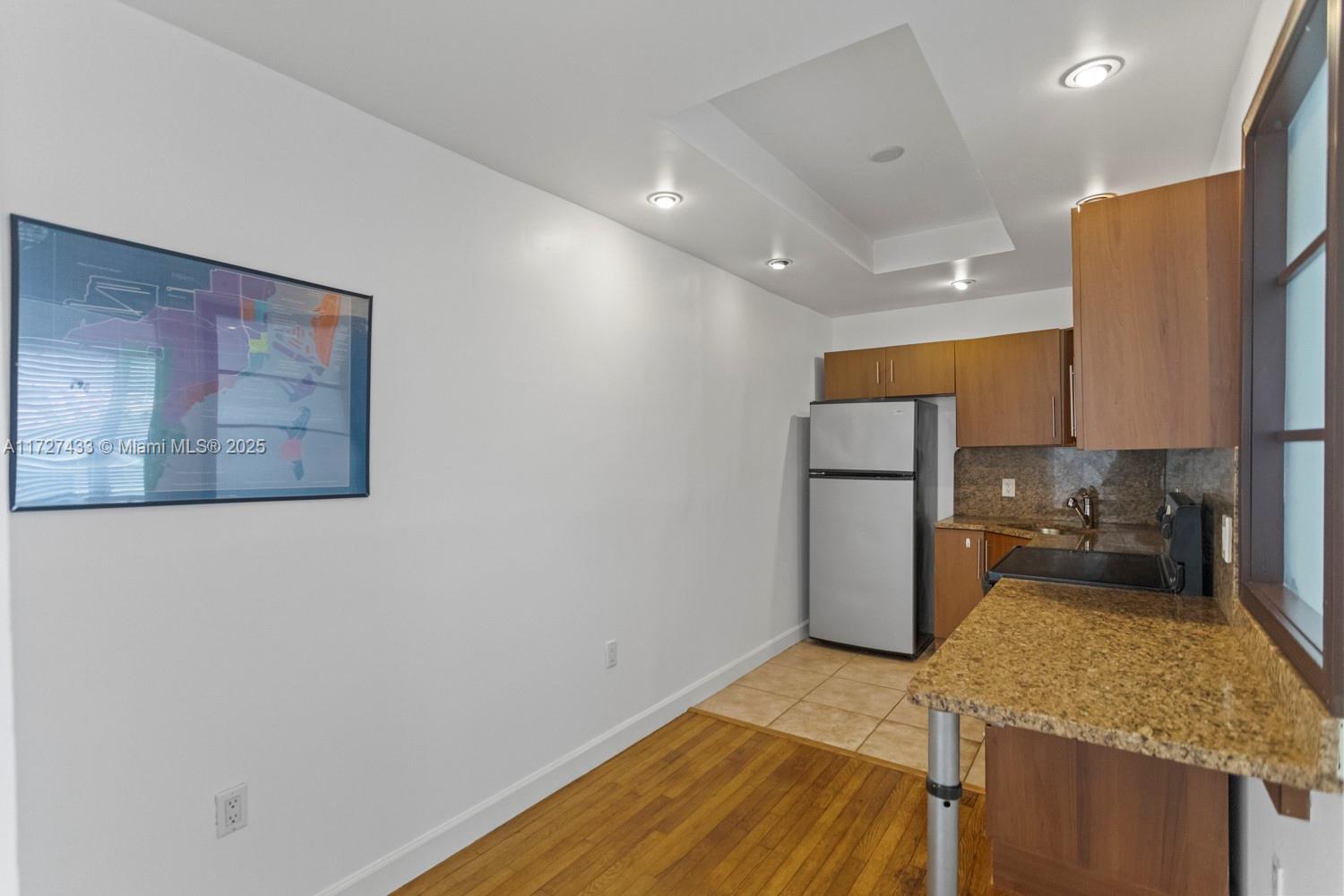 223 Calabria Ave # 9