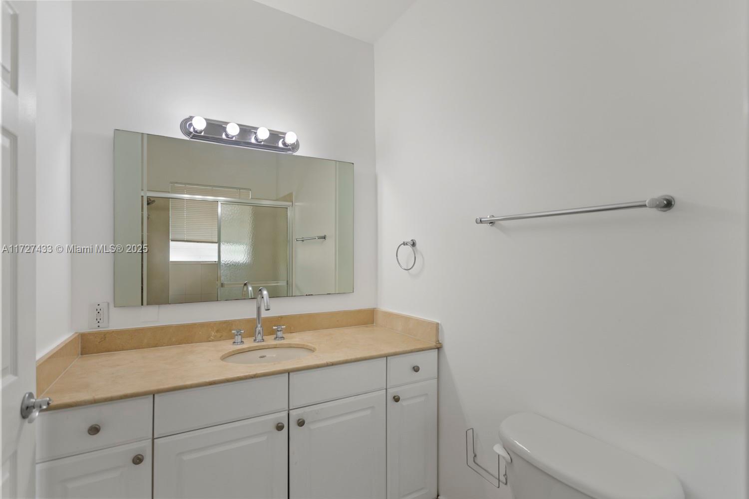 223 Calabria Ave # 9