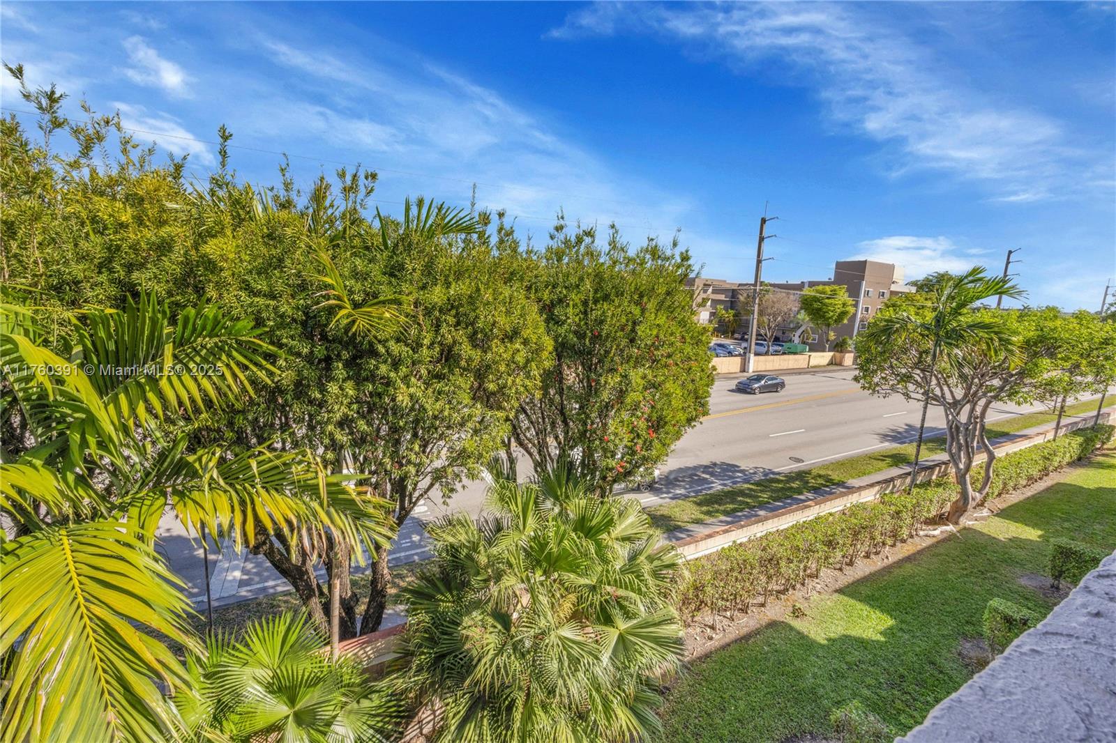 8585 NW 6th Ln # 208 Unit: 9-208