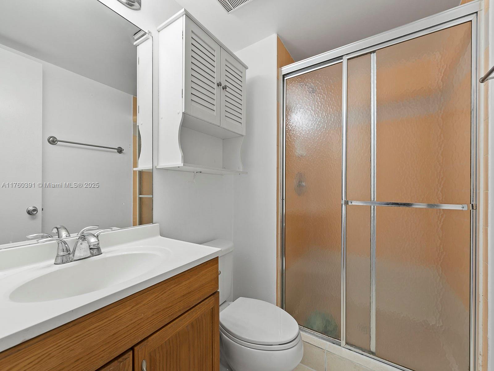 8585 NW 6th Ln # 208 Unit: 9-208