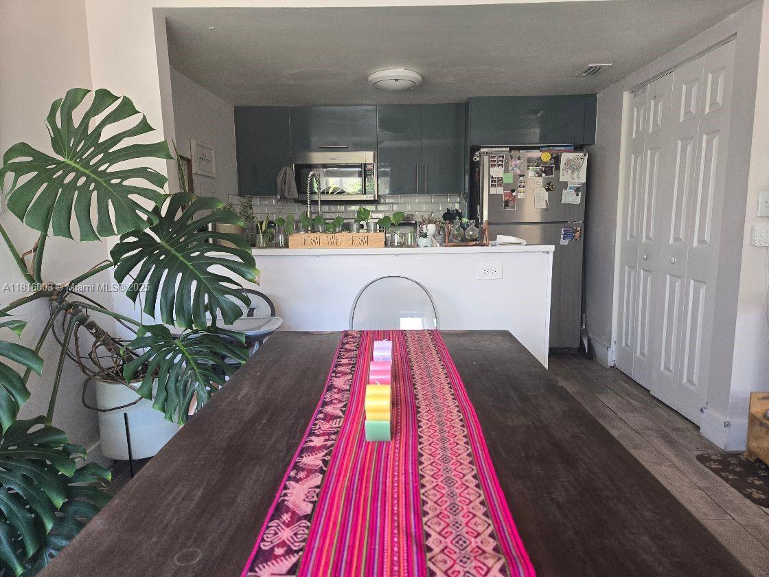 4560 SW 68th Ct Cir # 9 Unit: 61-9