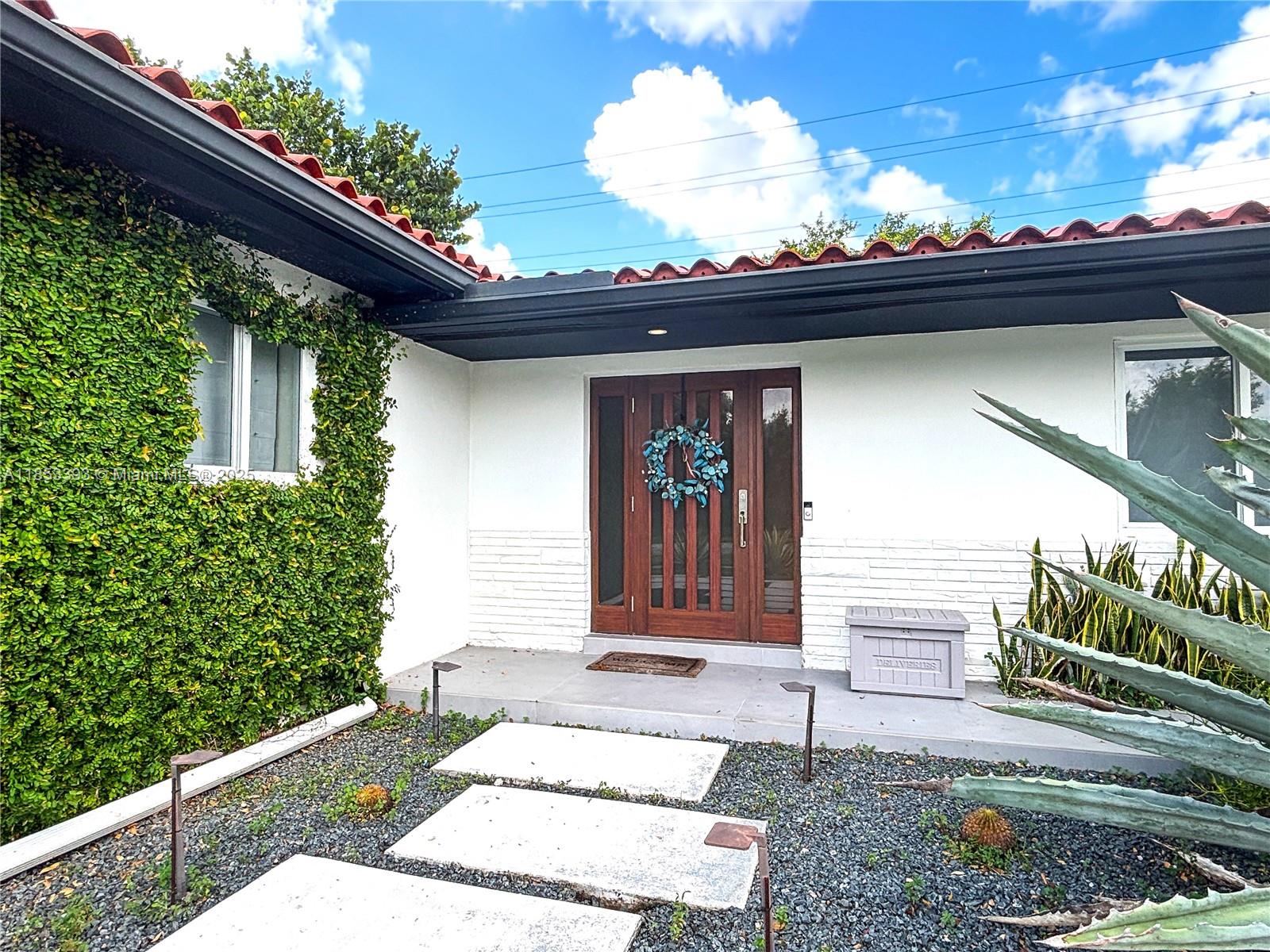 8760 SW 84th St