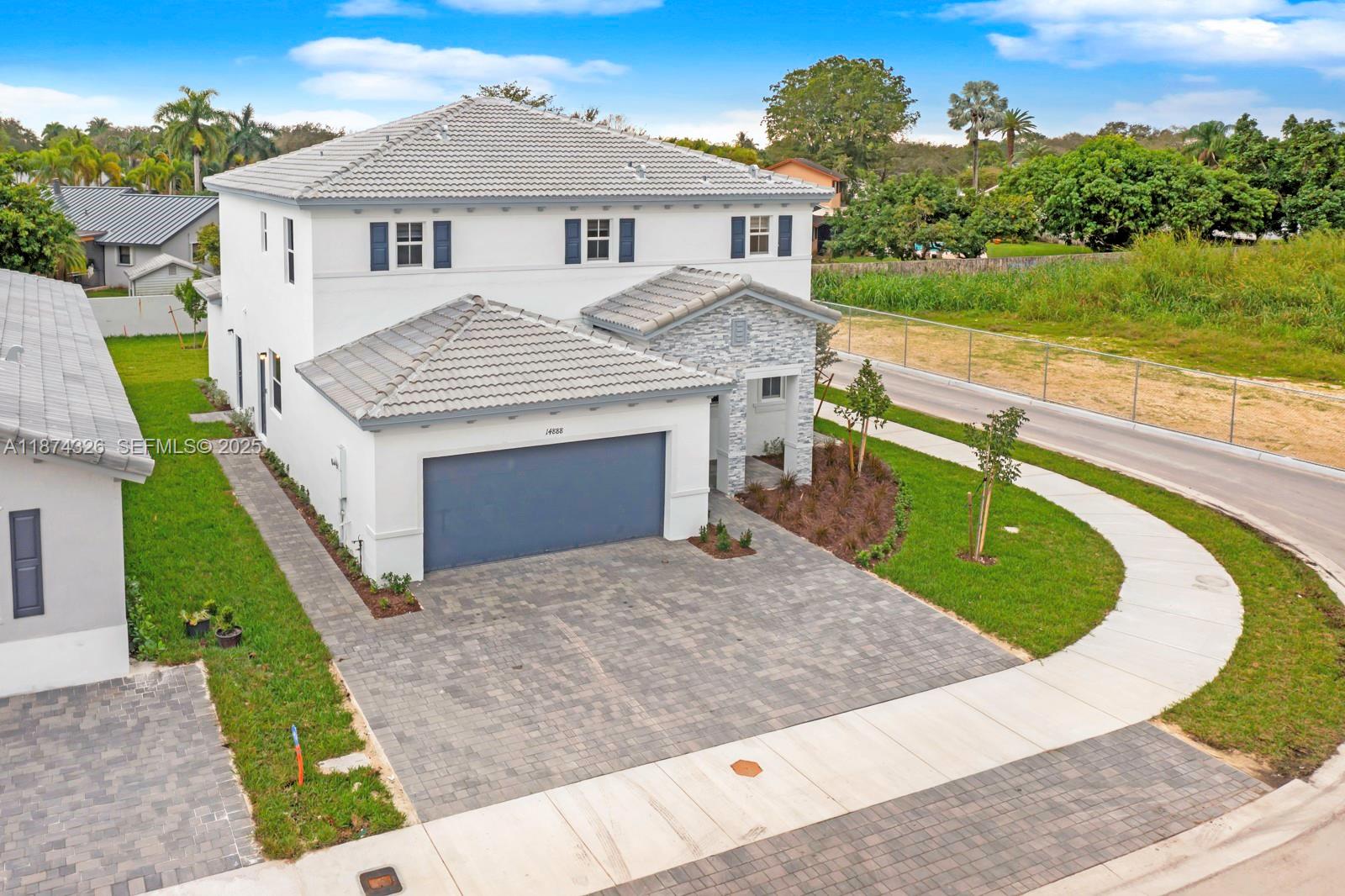 14888 SW 163rd Ter