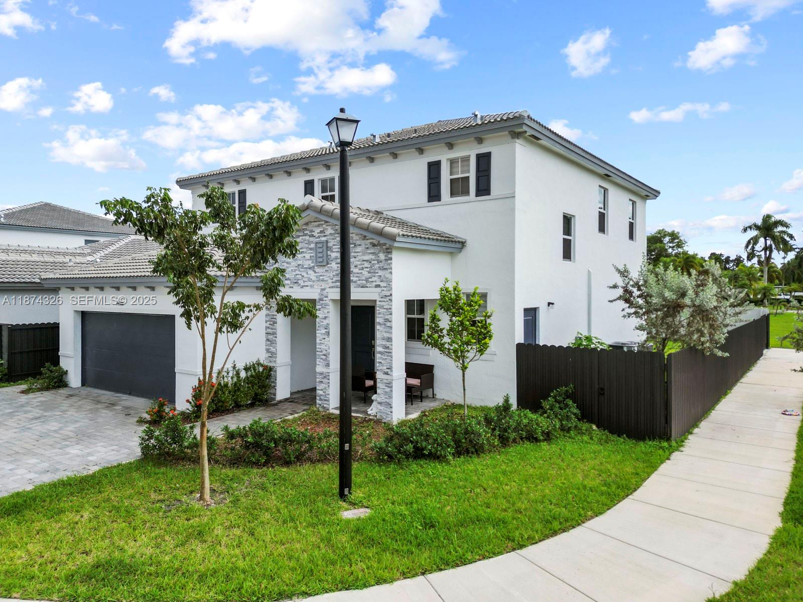 14888 SW 163rd Ter