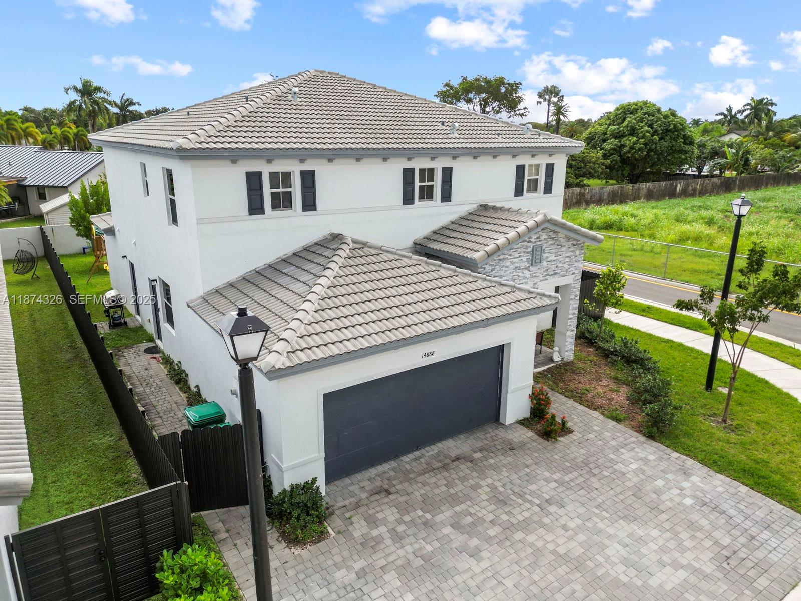 14888 SW 163rd Ter
