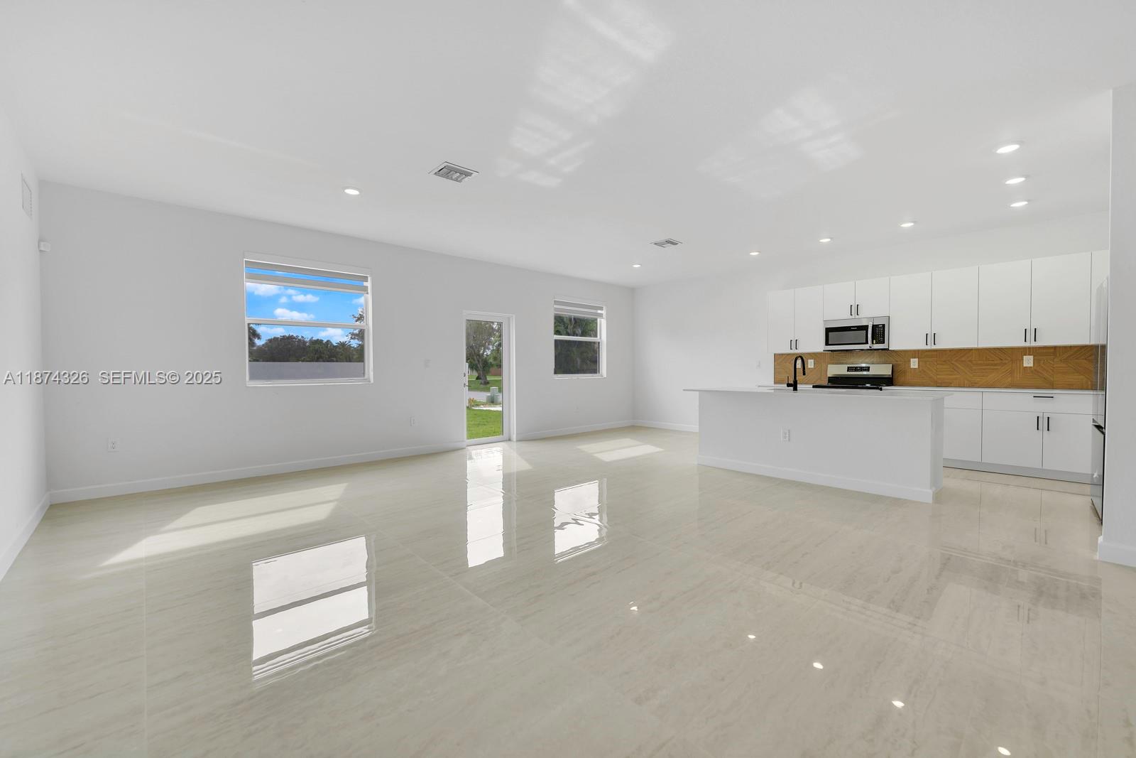 14888 SW 163rd Ter