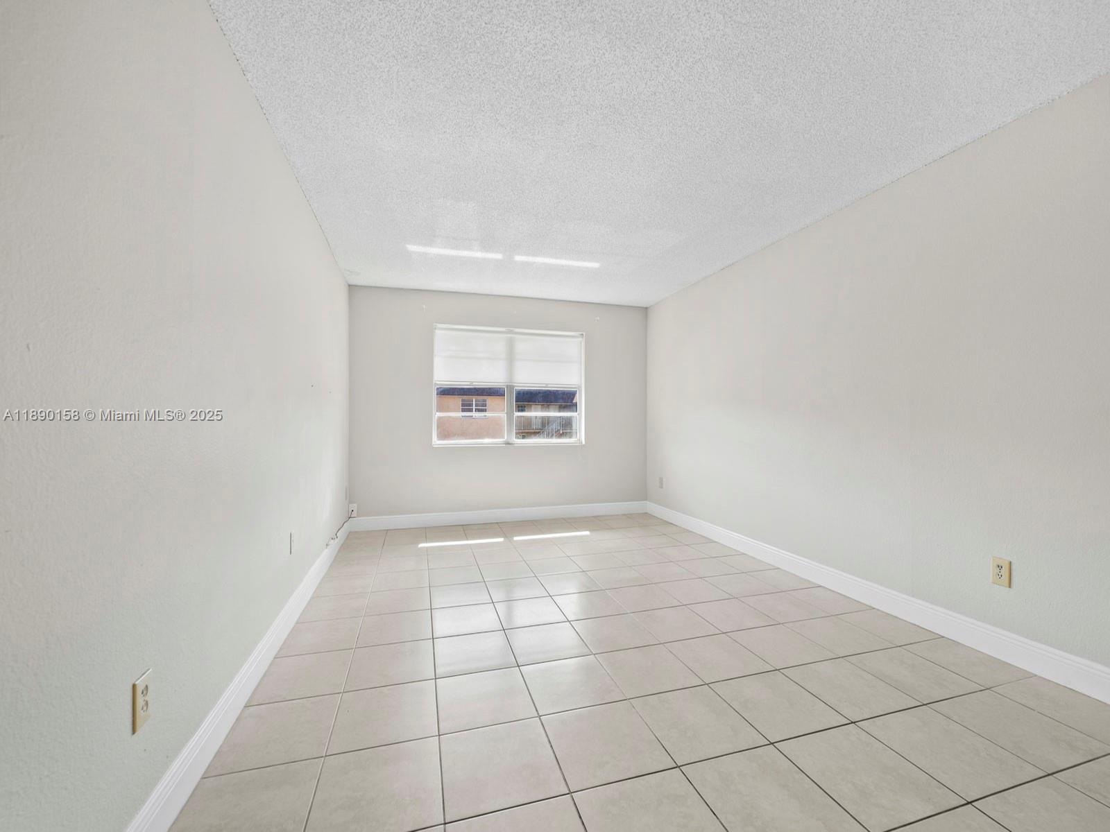 9970 SW 88th St # 9 Unit: 917-9