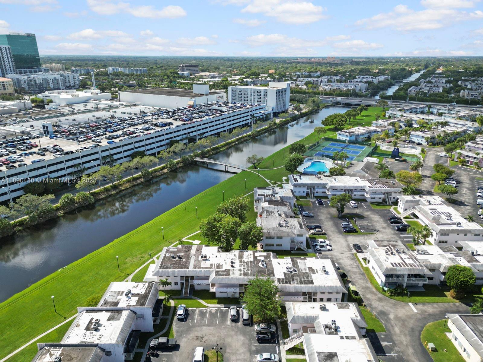 7348 SW 82nd St # C219