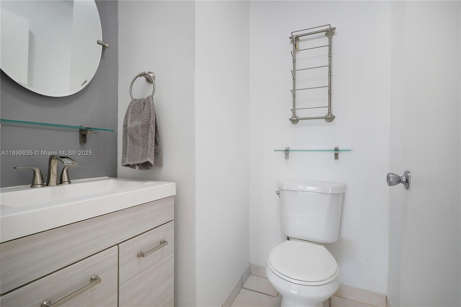 15576 SW 103rd St, Miami