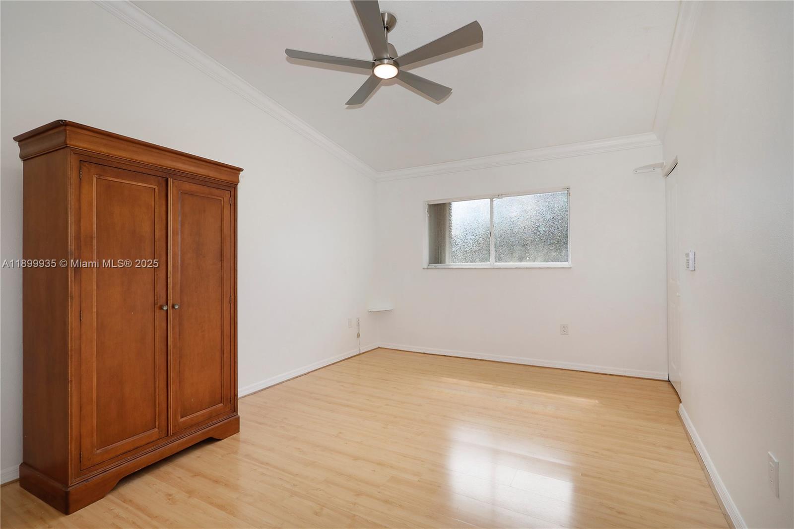 15576 SW 103rd St, Miami