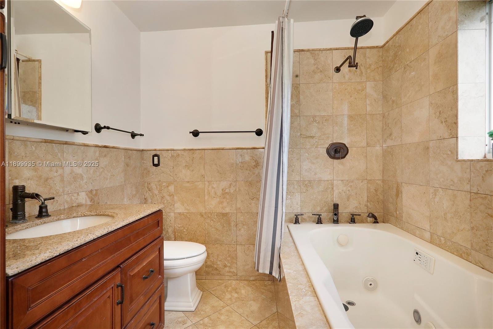 15576 SW 103rd St, Miami