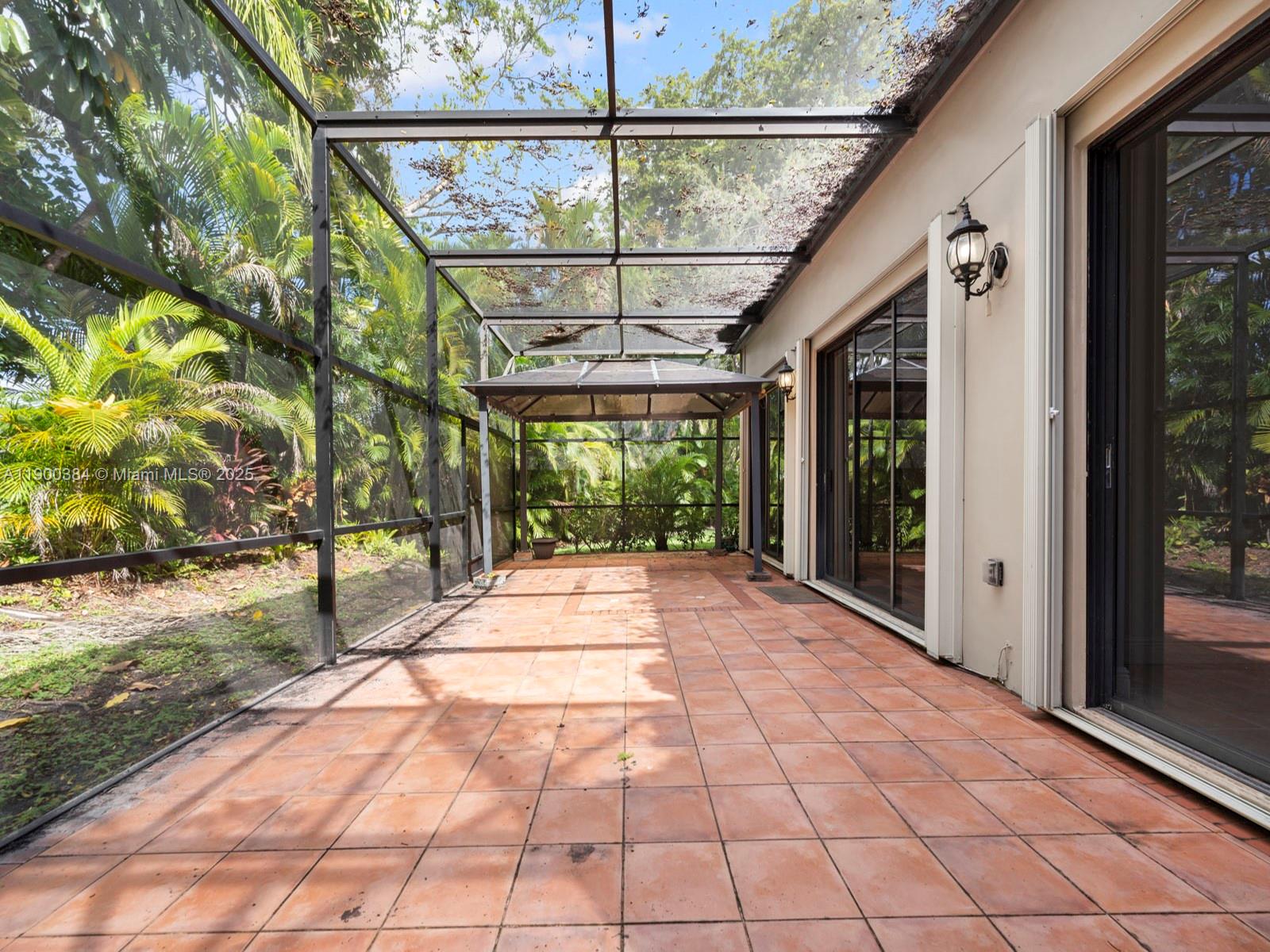 9941 Costa Del Sol Blvd # 108A, Doral Unit: A-108A