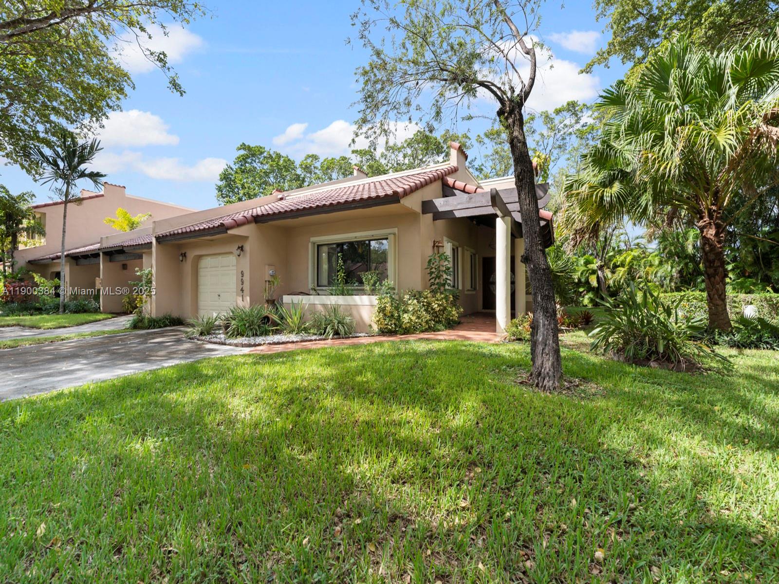 9941 Costa Del Sol Blvd # 108A, Doral Unit: A-108A