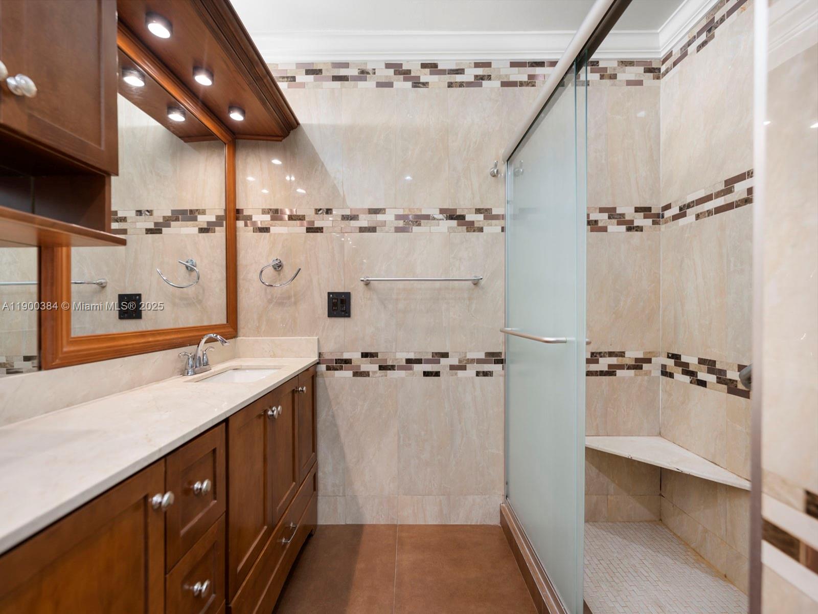 9941 Costa Del Sol Blvd # 108A, Doral Unit: A-108A