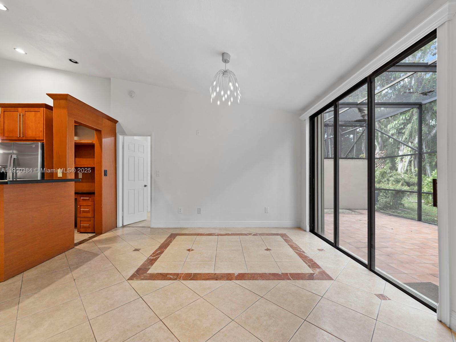 9941 Costa Del Sol Blvd # 108A, Doral Unit: A-108A