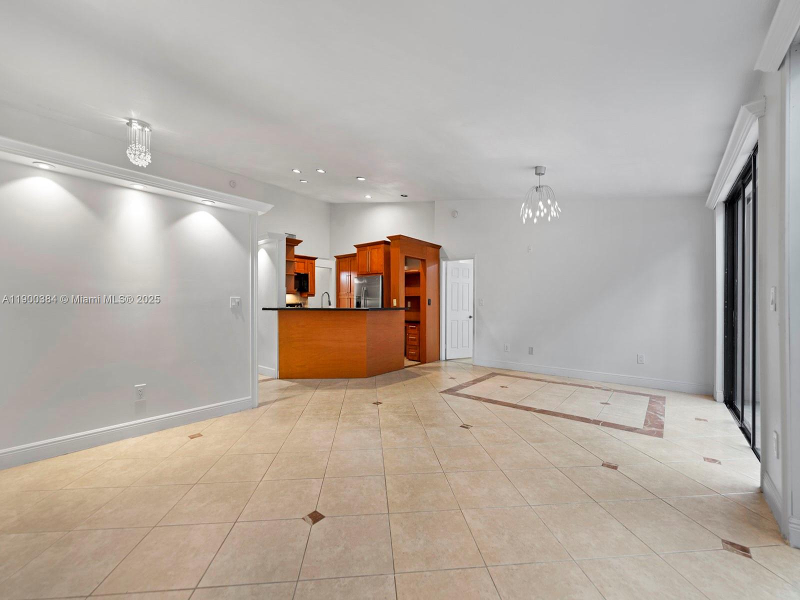 9941 Costa Del Sol Blvd # 108A, Doral Unit: A-108A