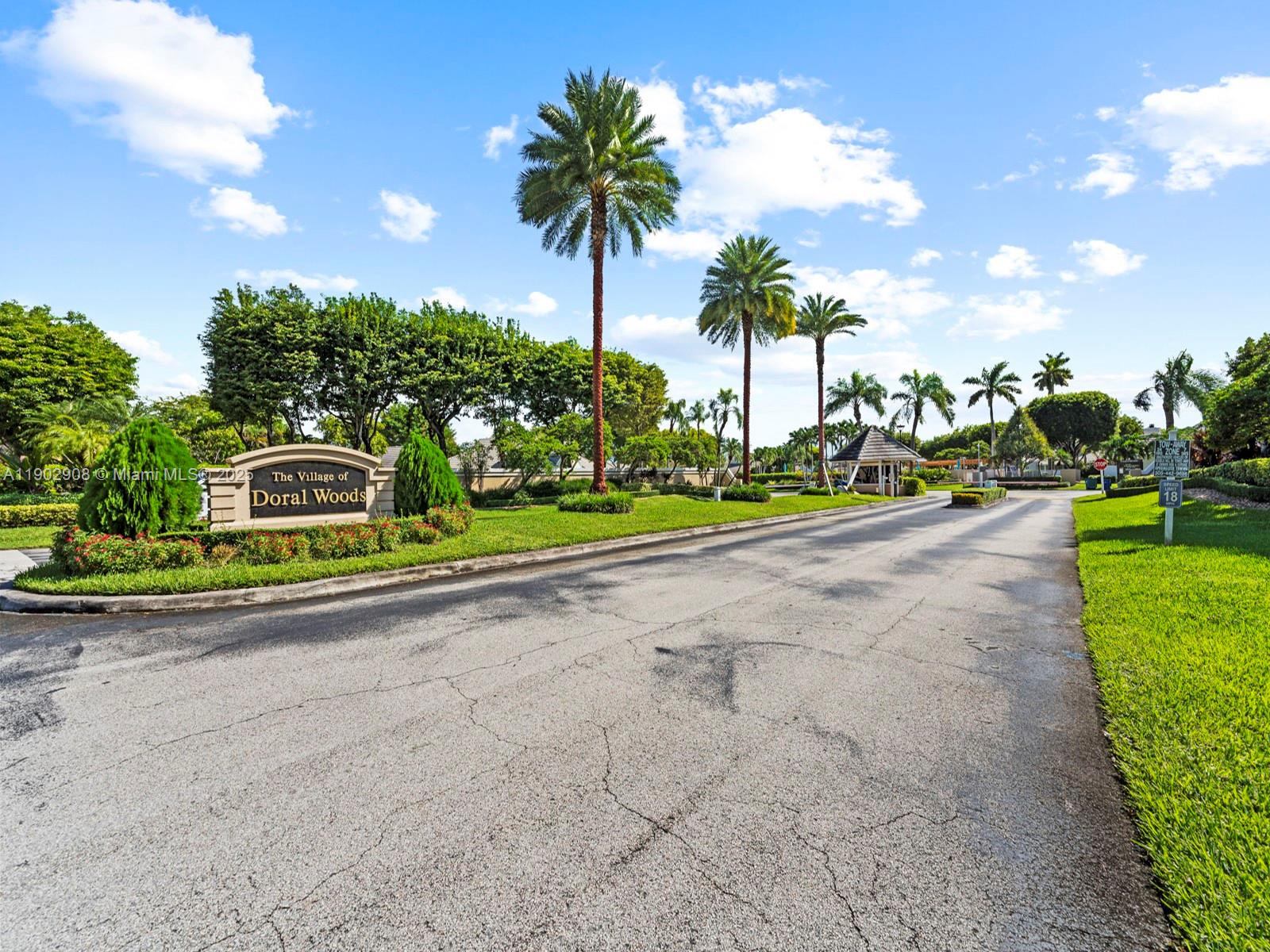 9947 NW 47th Ter, Doral