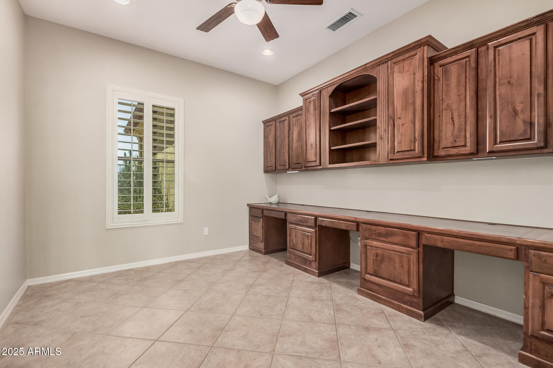 16704 W ORACLE RIM Drive