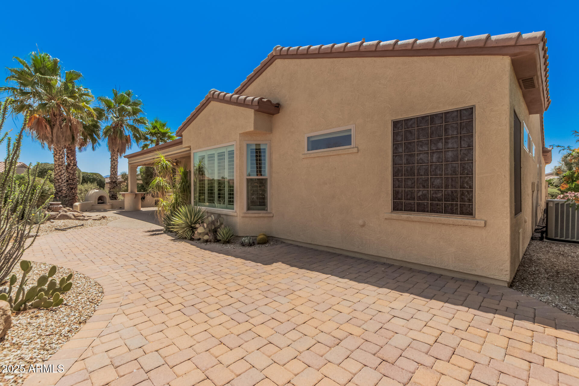 16704 W ORACLE RIM Drive