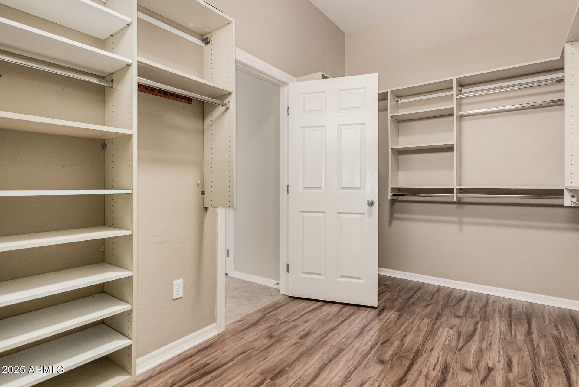16704 W ORACLE RIM Drive