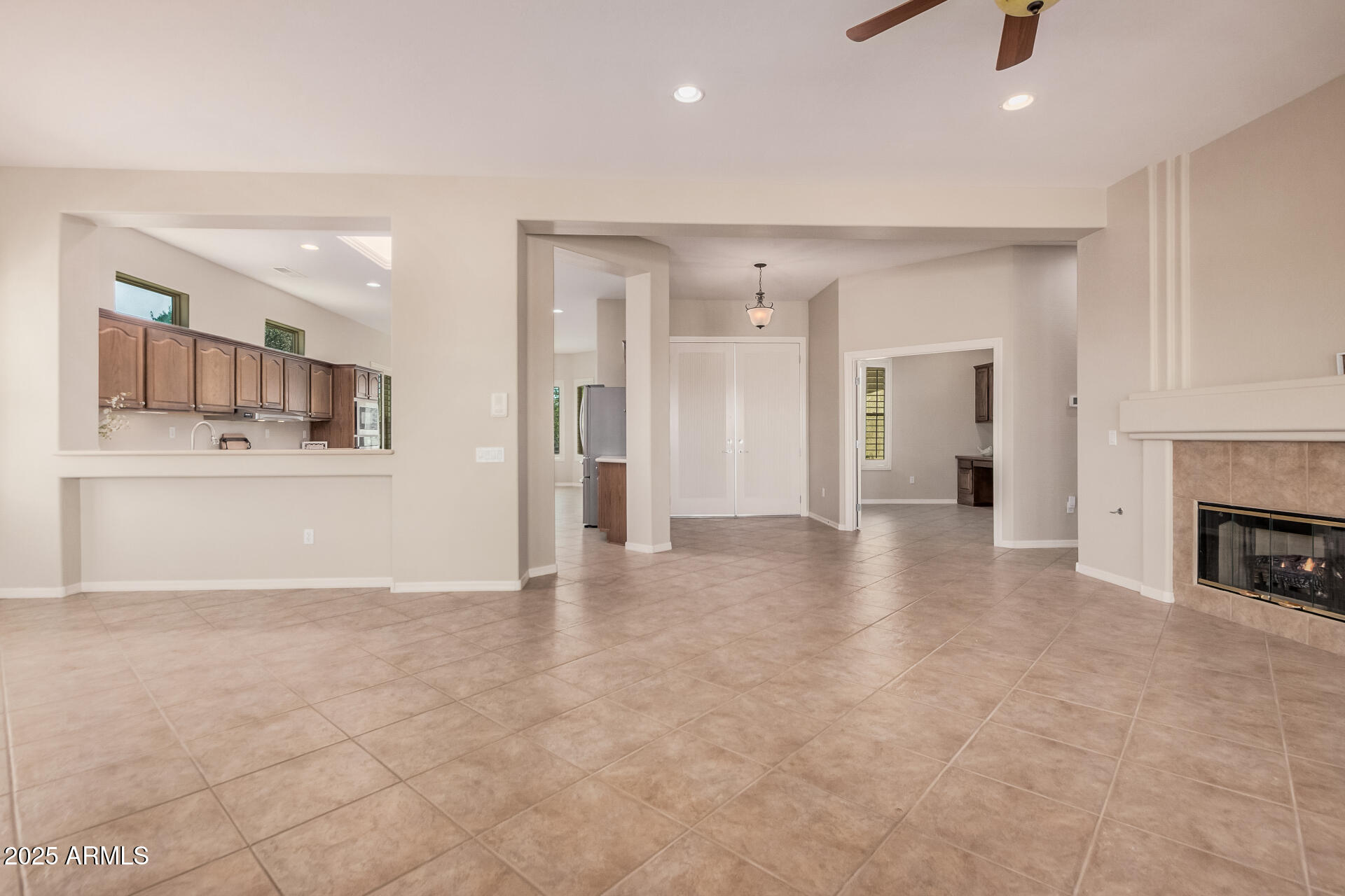 16704 W ORACLE RIM Drive