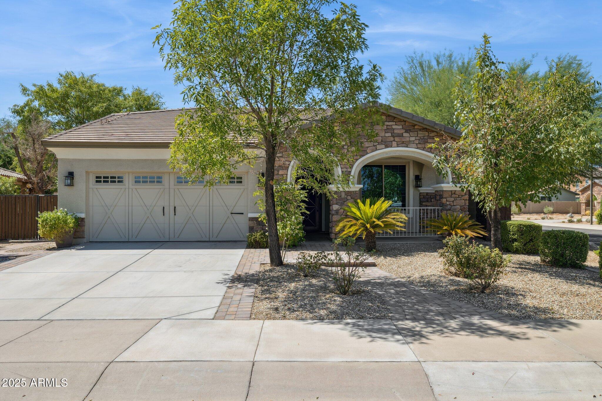 15161 W TURNEY Avenue