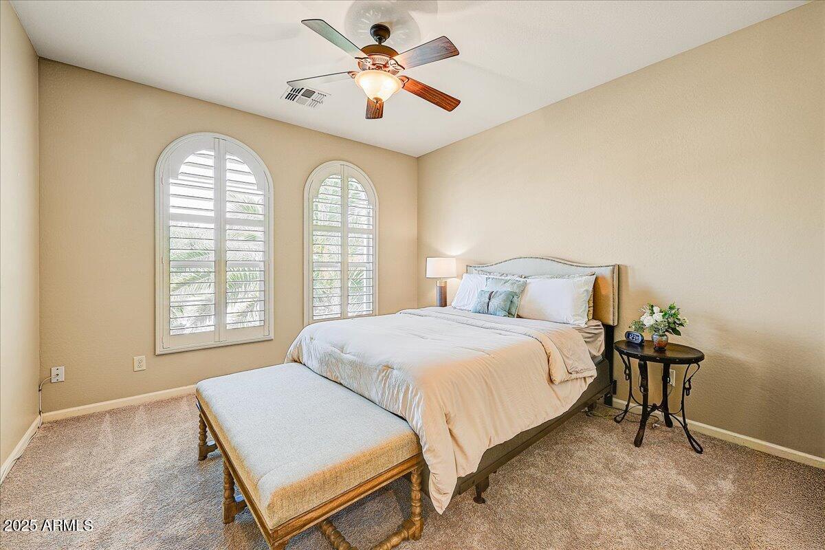 16445 W BERKELEY Road