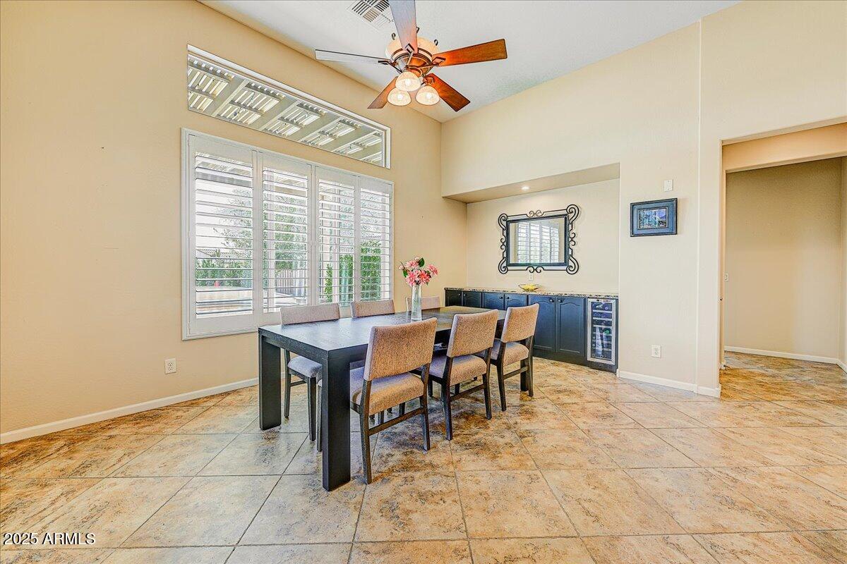 16445 W BERKELEY Road