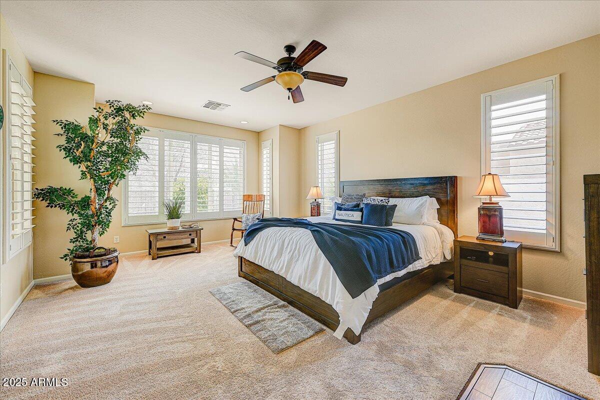 16445 W BERKELEY Road