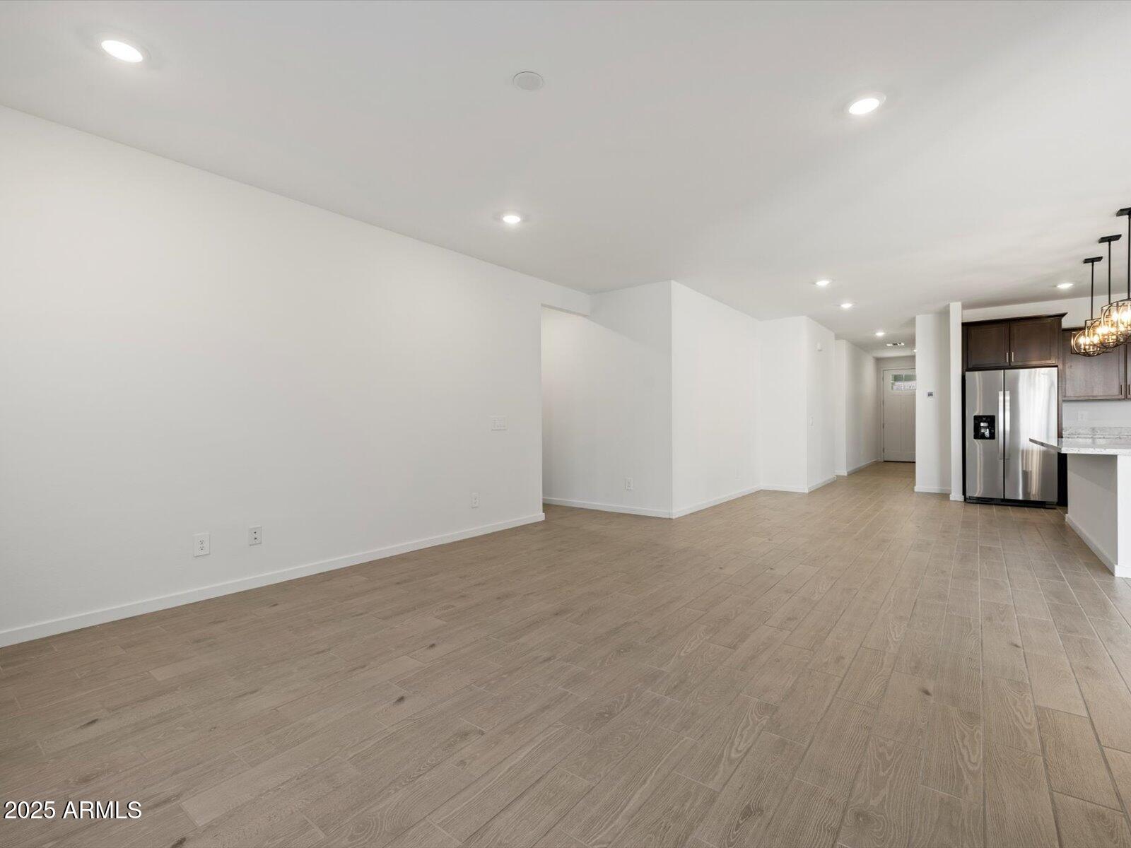 15991 W HONEYSUCKLE Drive