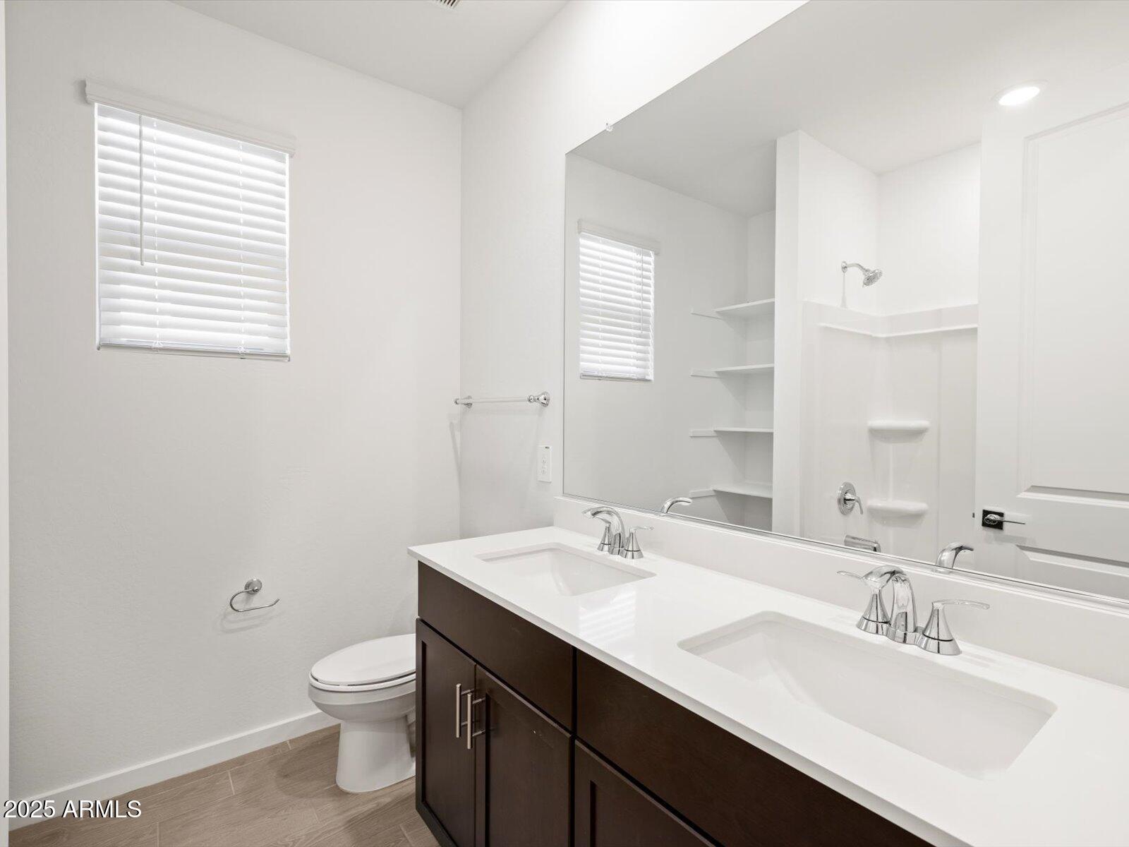 15991 W HONEYSUCKLE Drive