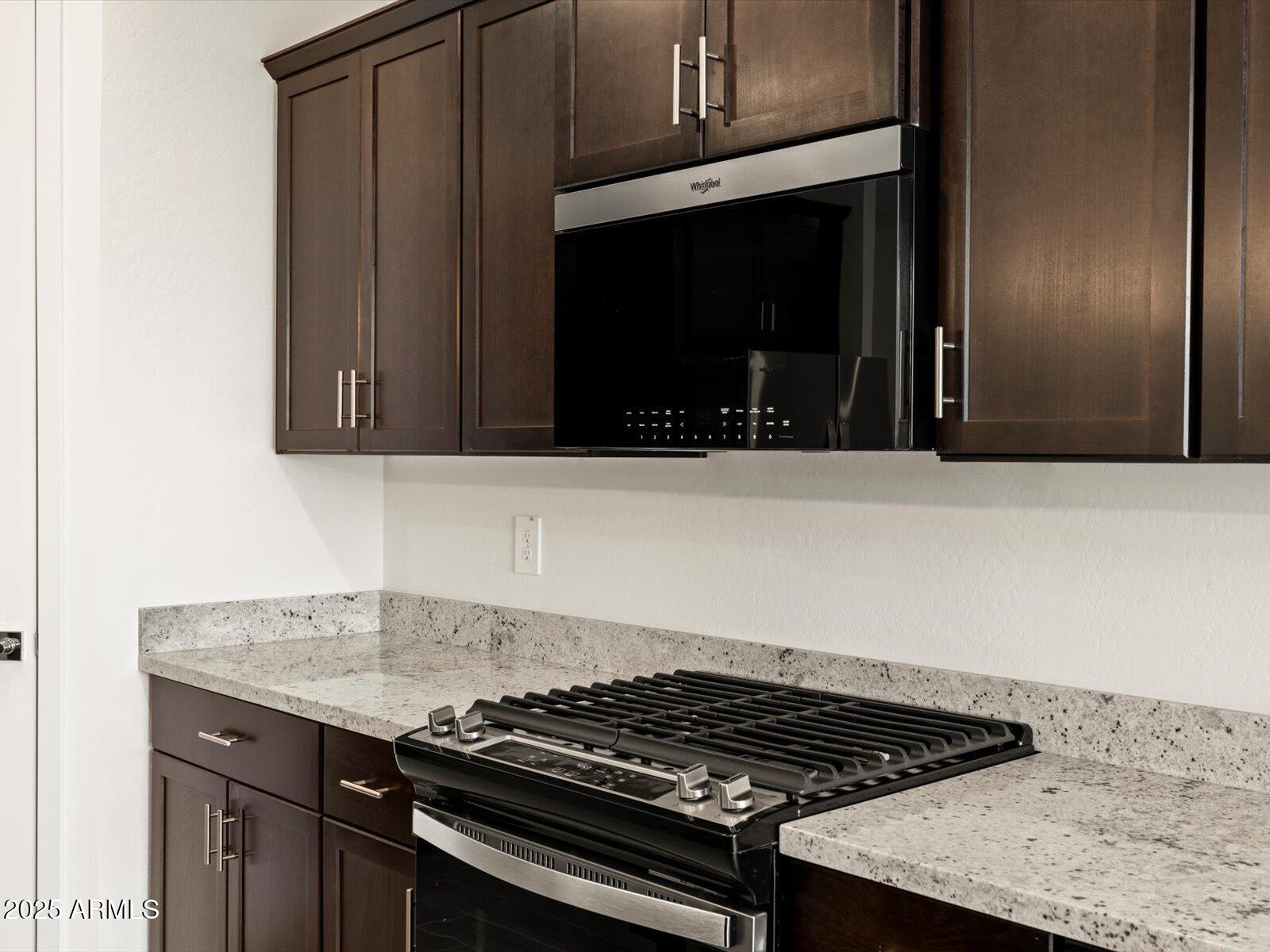 15991 W HONEYSUCKLE Drive