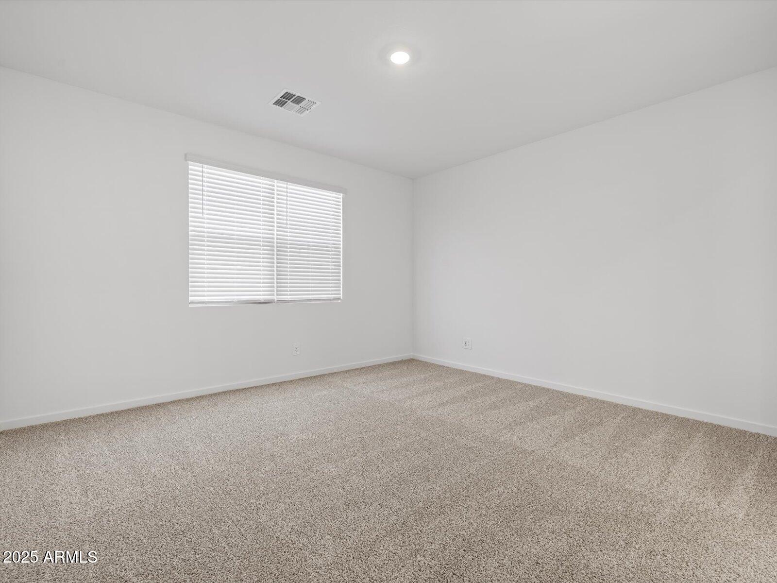 15991 W HONEYSUCKLE Drive