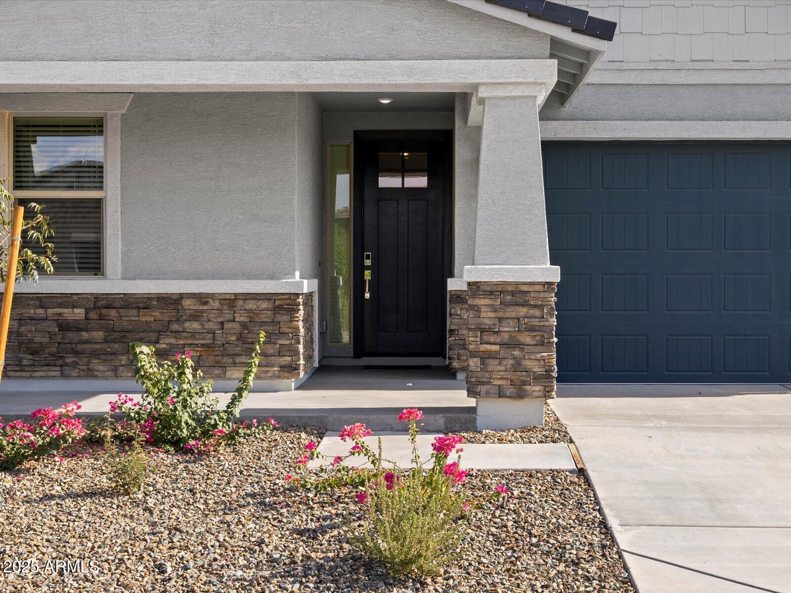 15991 W HONEYSUCKLE Drive