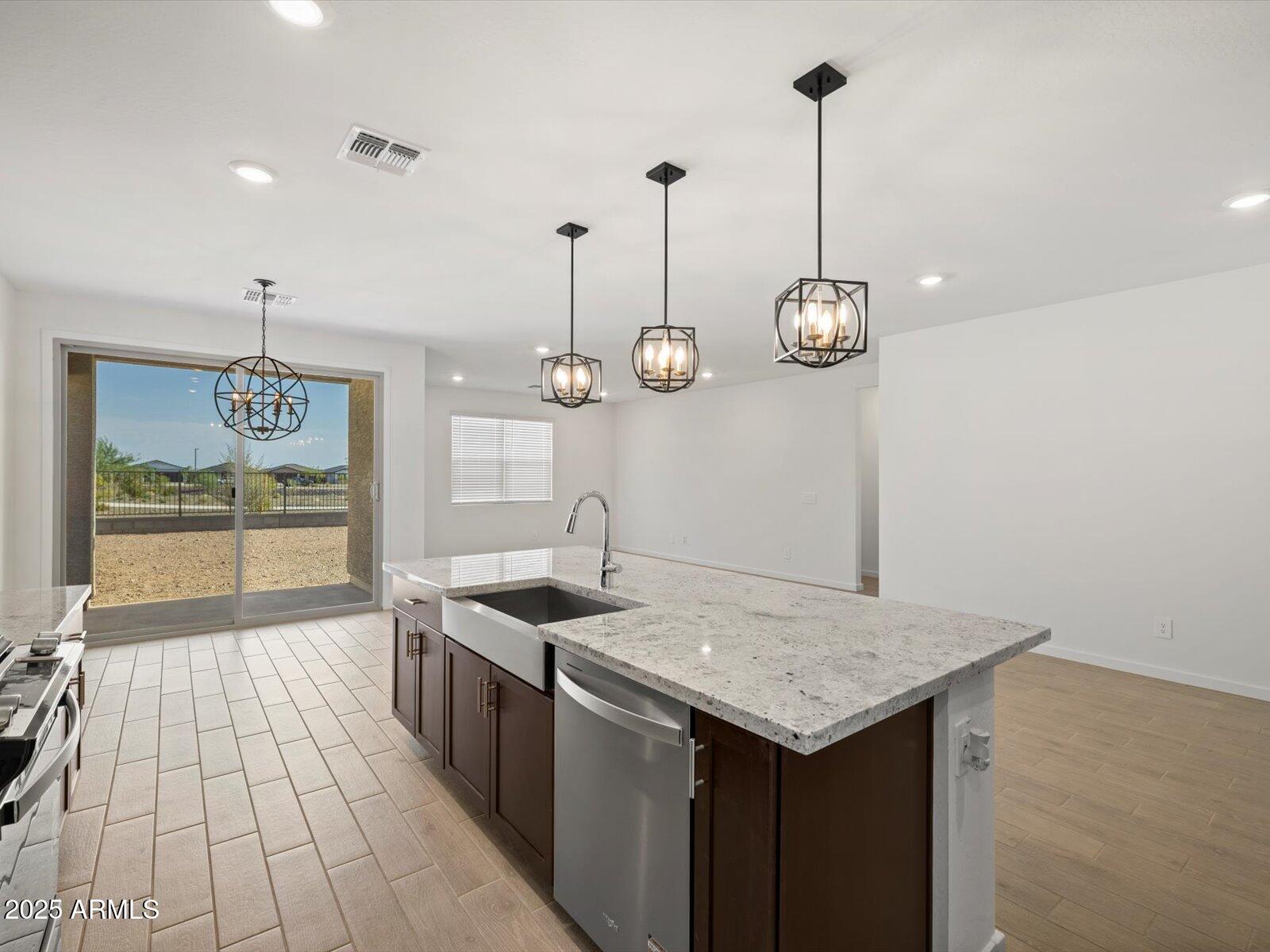 15991 W HONEYSUCKLE Drive