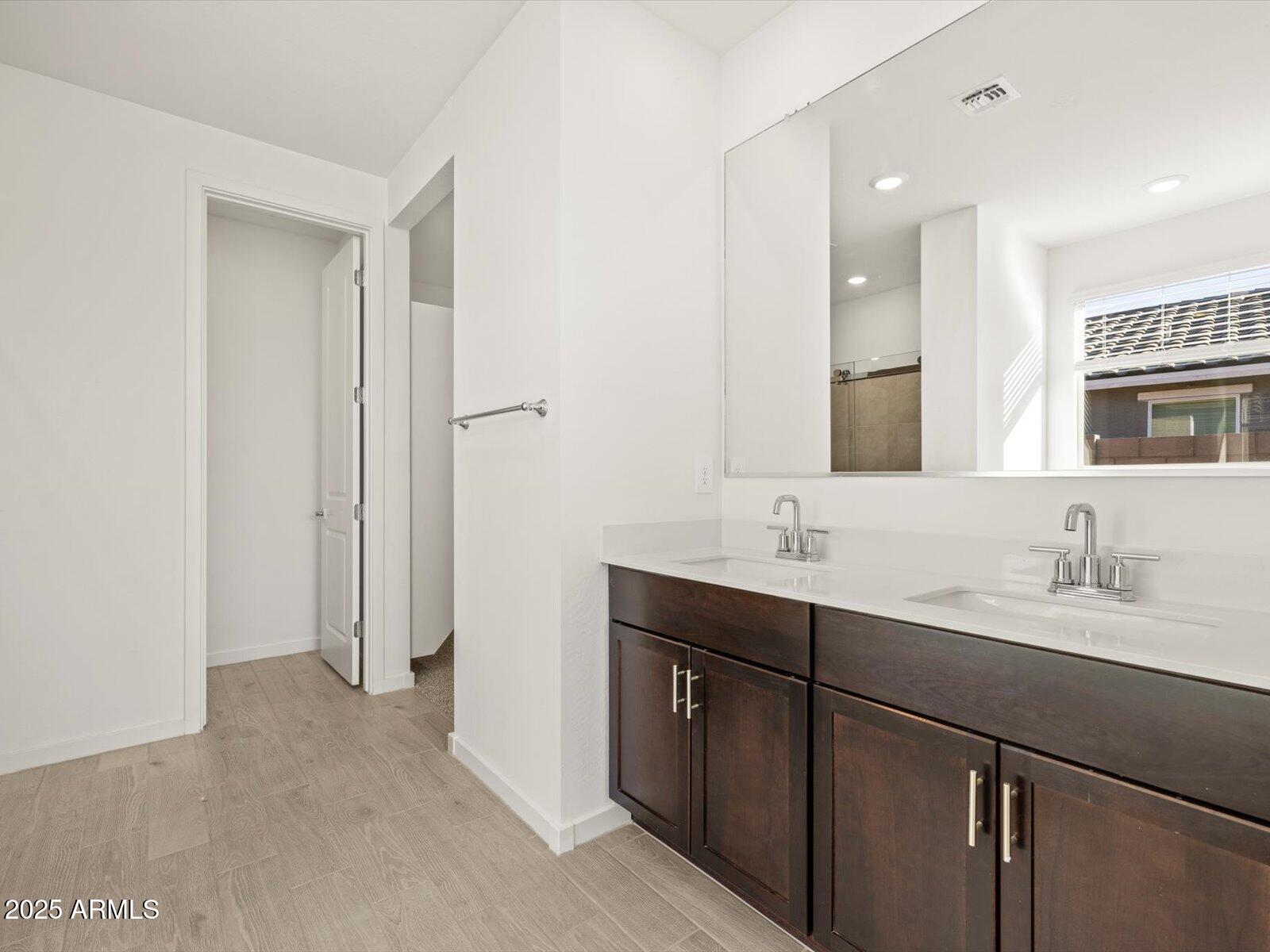 15991 W HONEYSUCKLE Drive