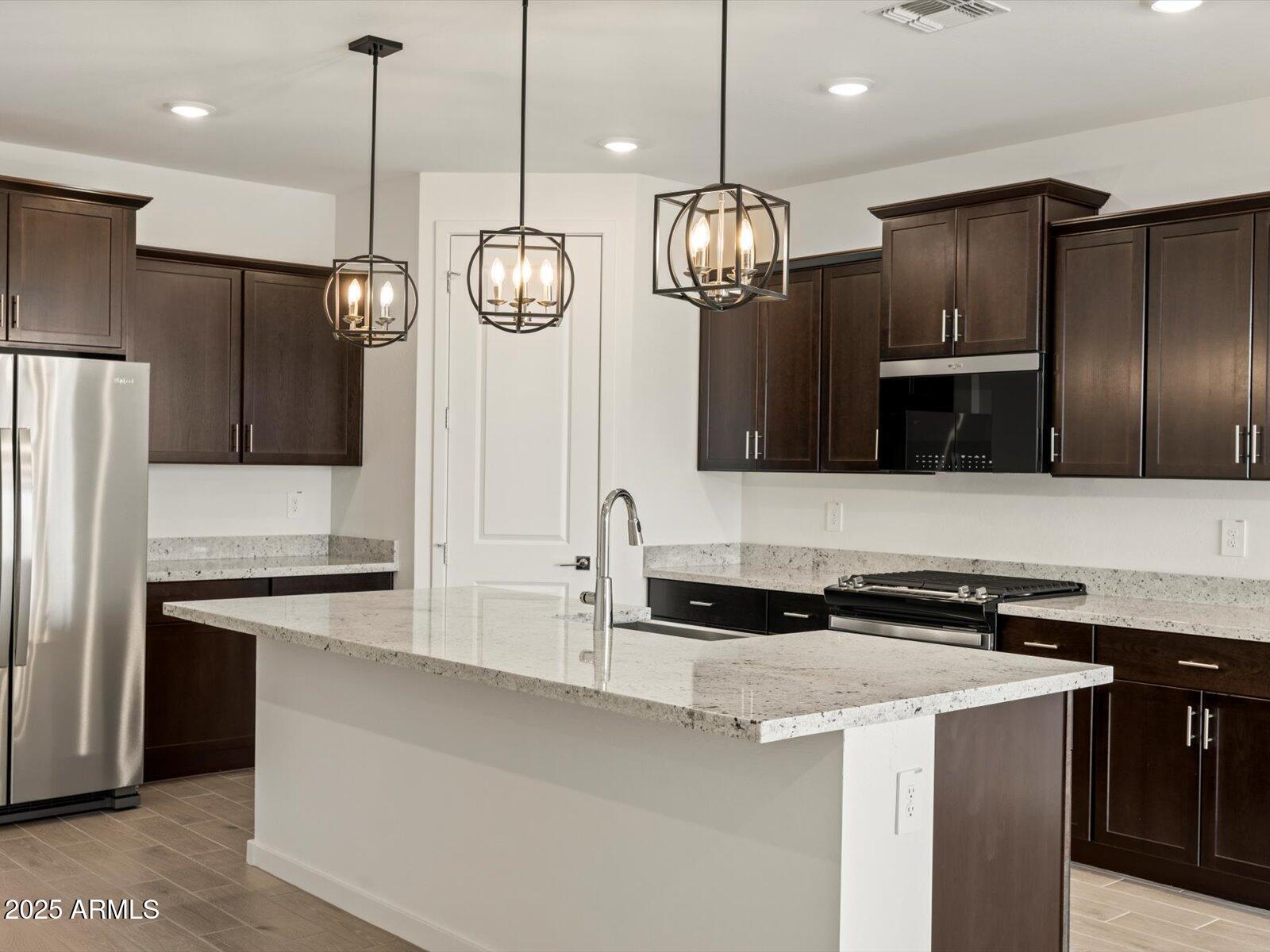 15991 W HONEYSUCKLE Drive