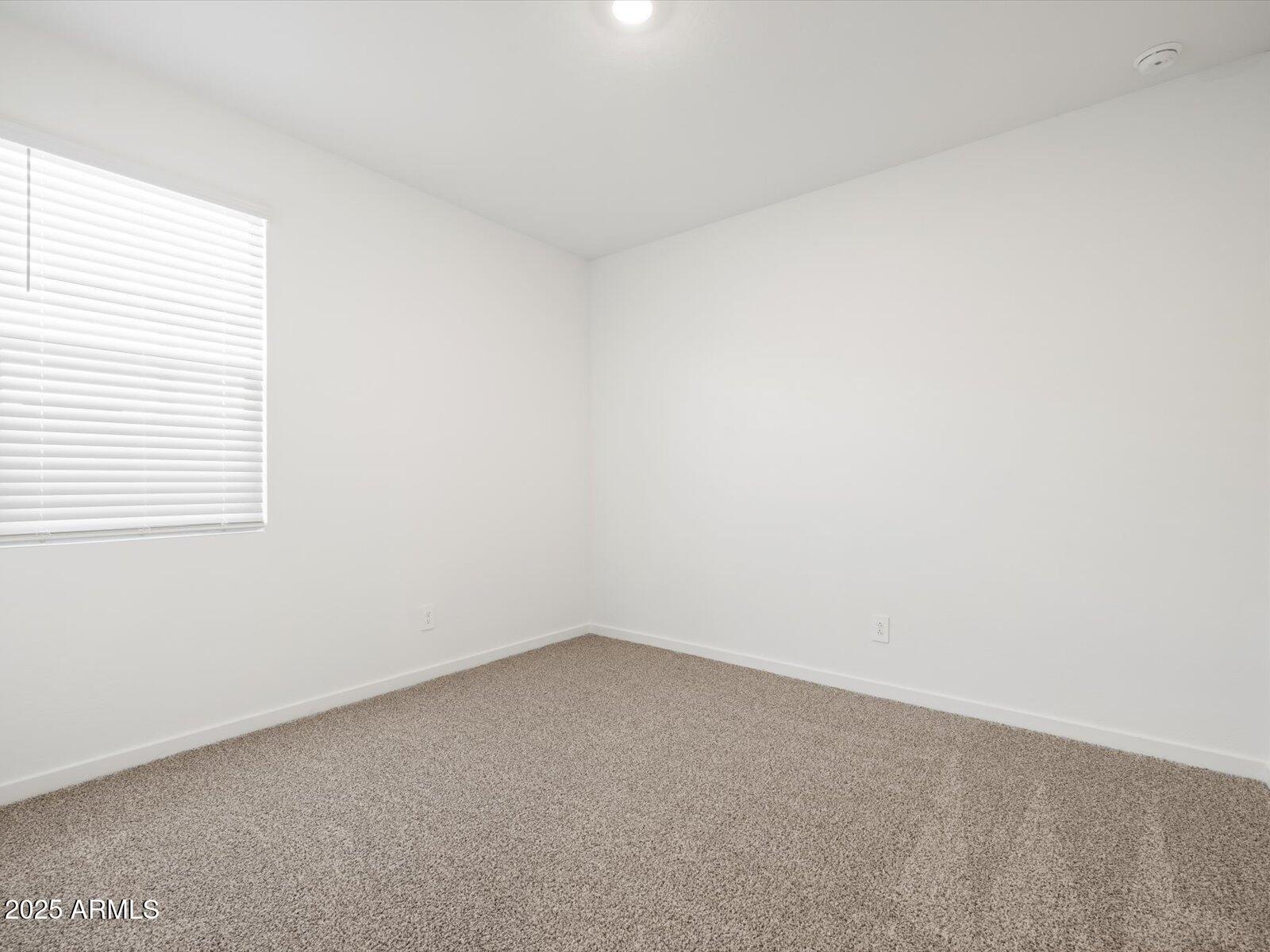 15991 W HONEYSUCKLE Drive